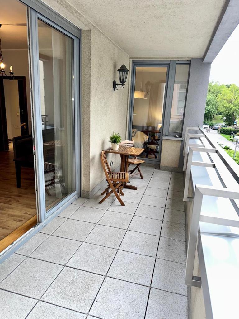 Apartament Przy Rynku Poznań Esterno foto