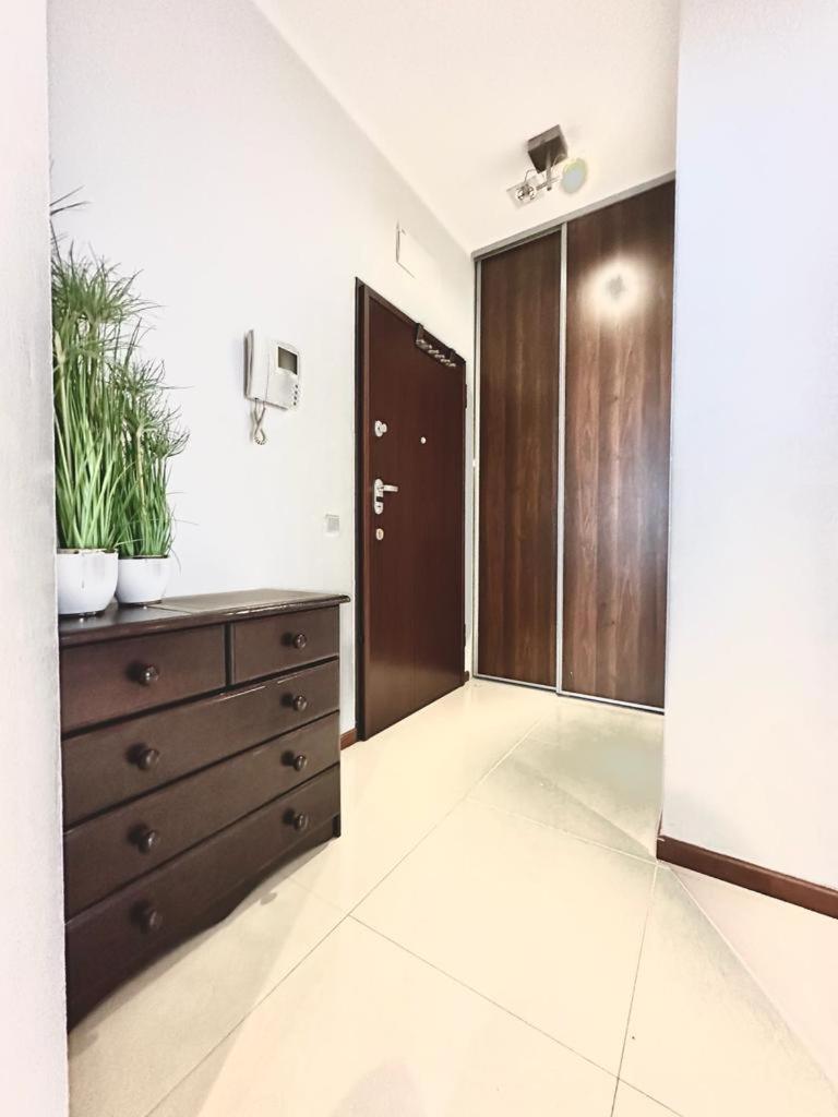 Apartament Przy Rynku Poznań Esterno foto